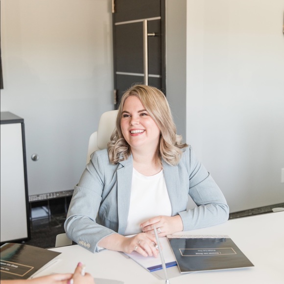 Meet your Posher, Spencer - Picture 2 of 5